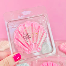 Load image into Gallery viewer, Raspberry Ripple Wax Melt Shell