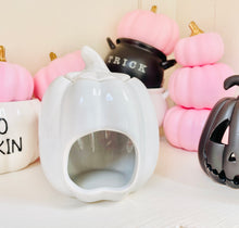 Load image into Gallery viewer, Pumpkin Wax Burner