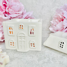 Load image into Gallery viewer, White House Wax Burner