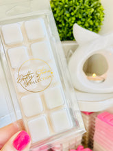 Load image into Gallery viewer, Green Tomato Leaf Wax Melt Bar
